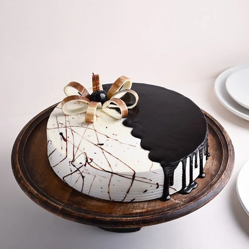 Choco Vanilla Cake Delice