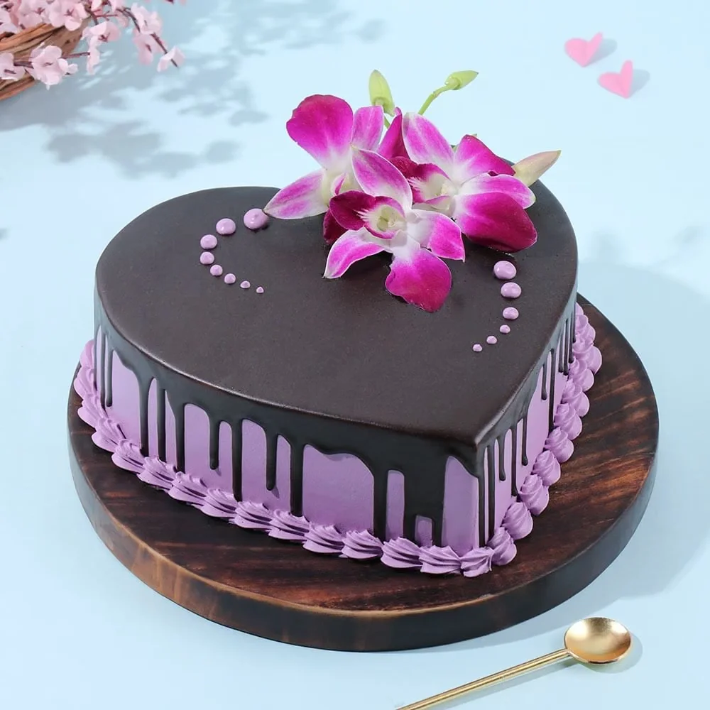Indulging Choco Heart Cake Delice