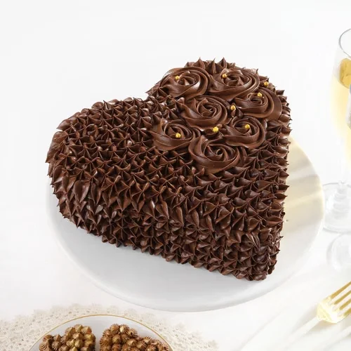 pchocolatehearttrufflecake360903m