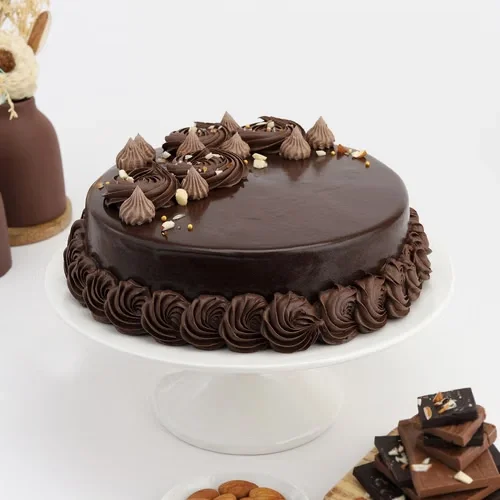 pdelightfulchocolatecake190813m