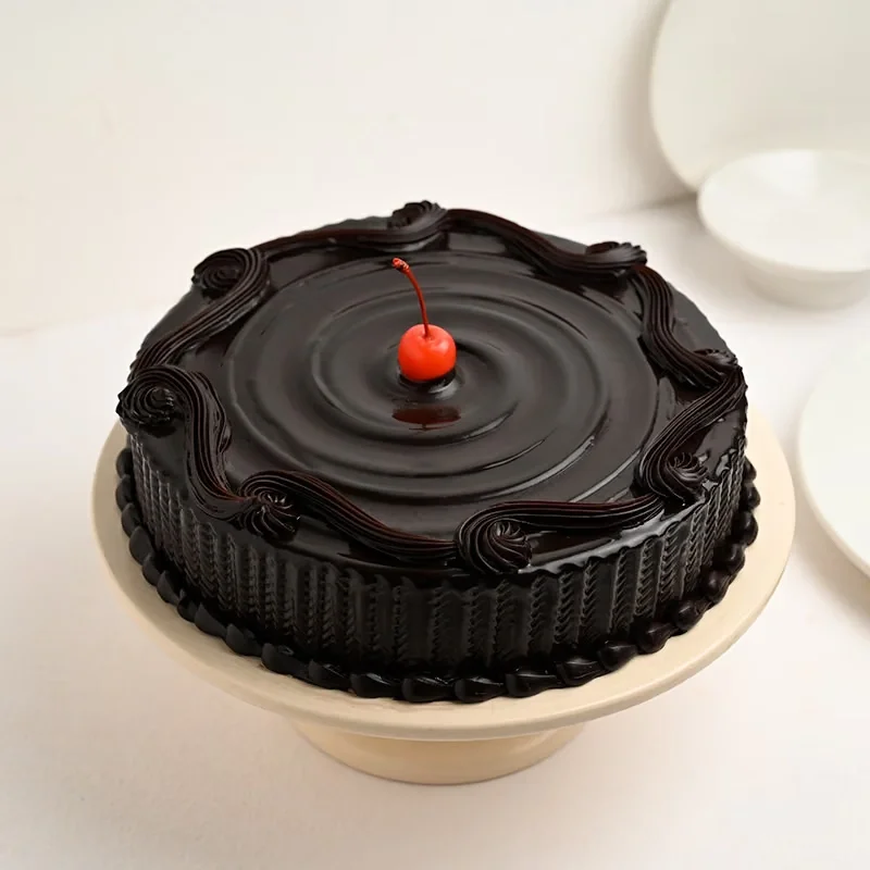 Artistic Chocolate Pleasure Cake Delice
