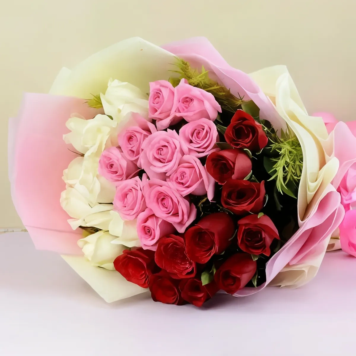 Adorable Birthday Floral Roses Bouquet