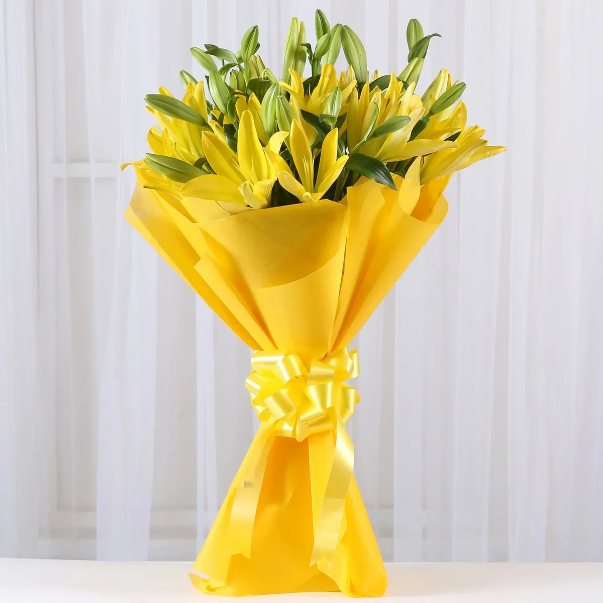 brightyellowasiaticliliesbouquet1