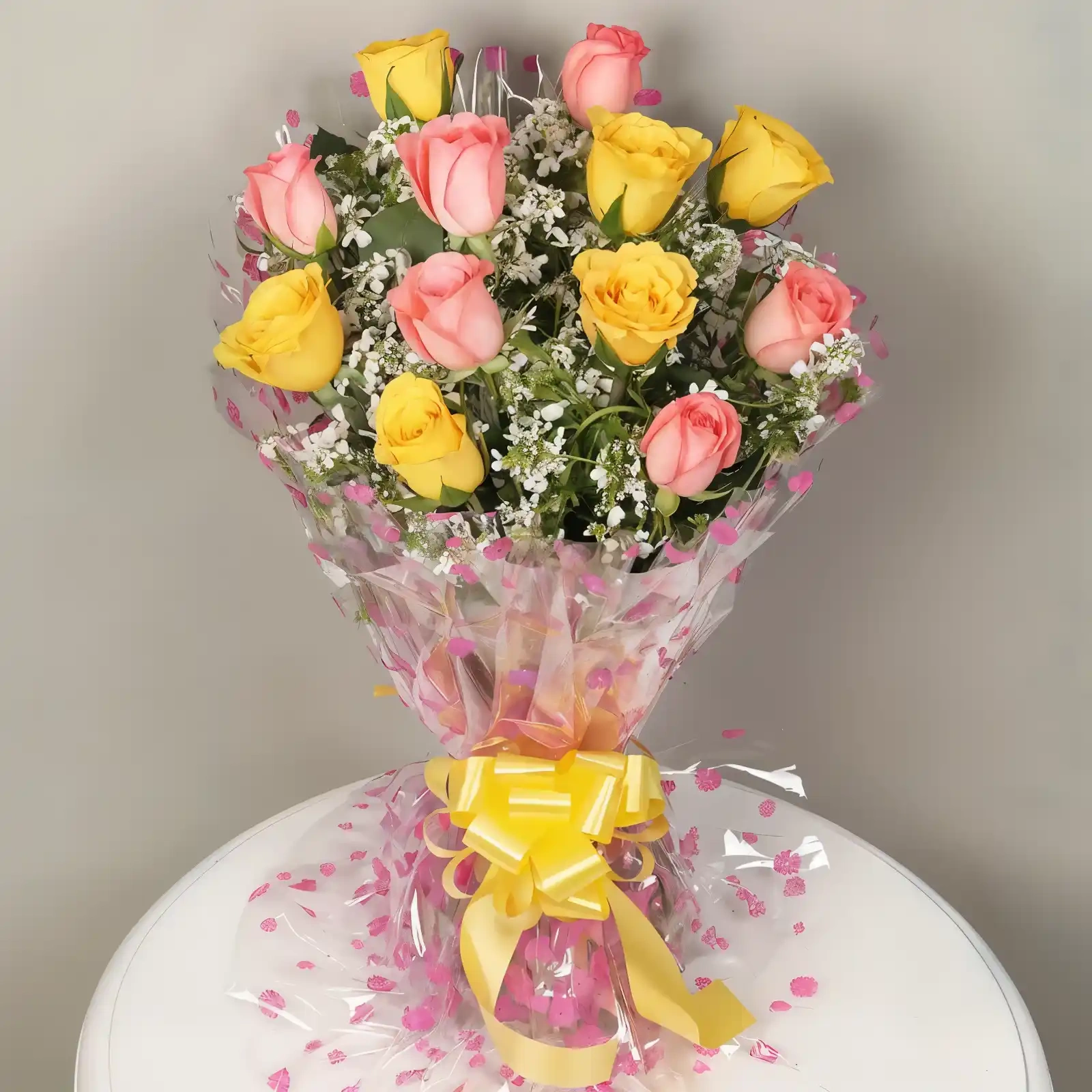 Pretty Pink and Yellow Rose Flowers Bouquet
