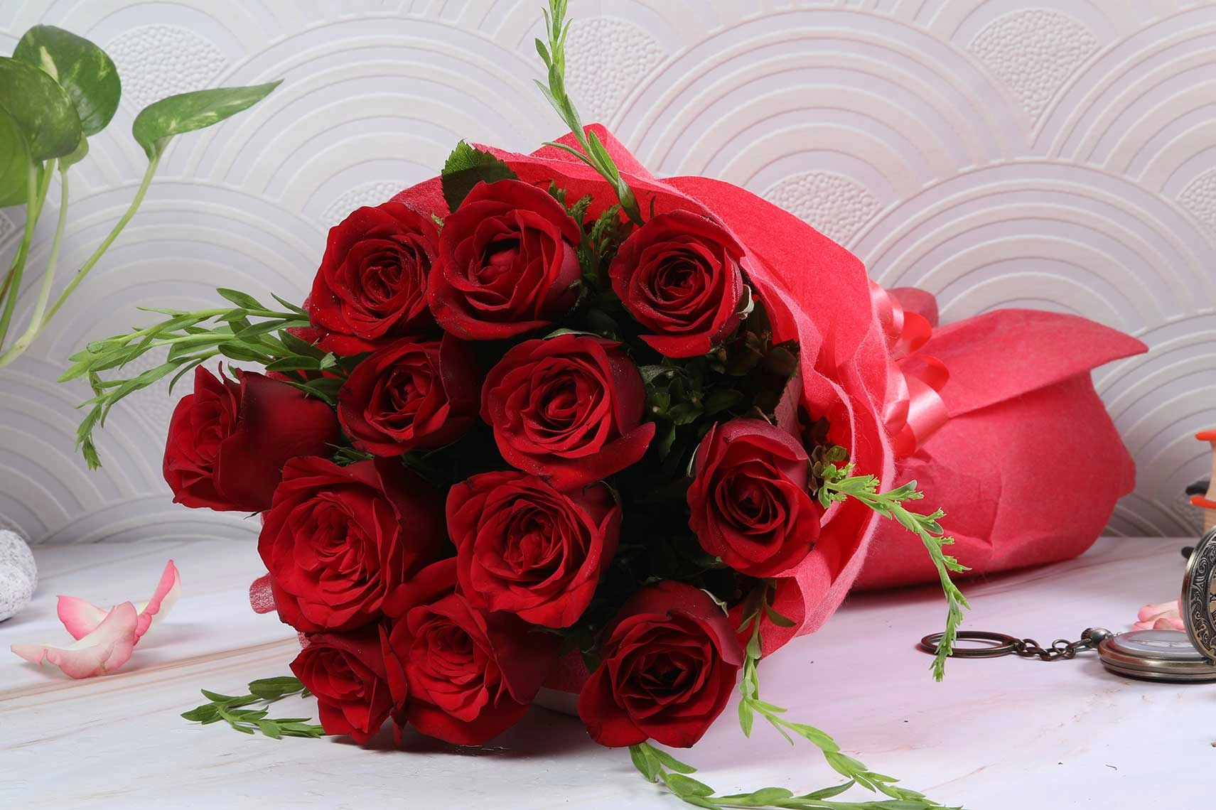 Charming red Flowers  hot bouquet