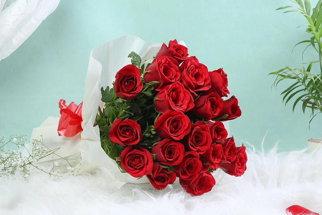 Ravishing Flowers rose bouquet