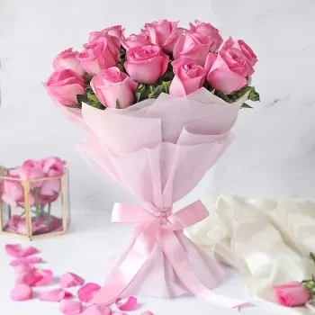 Bunchof12PinkRoses1