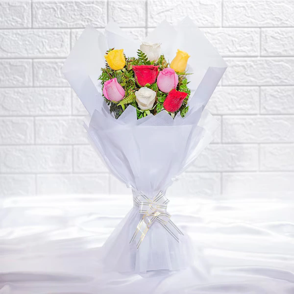 Elegant Mix Roses Flowers  Bouquet