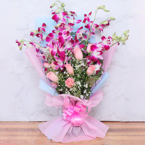Epitome of Love Flowers Bouquet