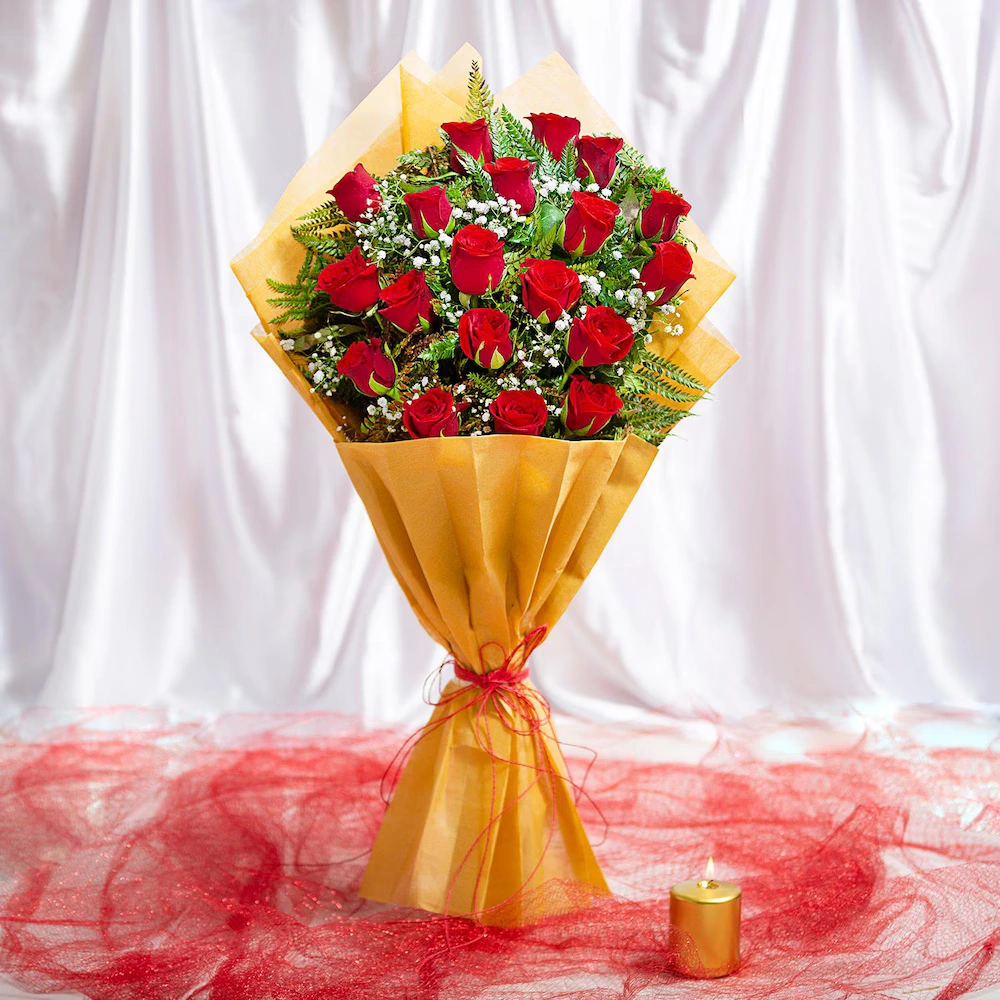 Vivid Aureate Roses Flowers Bouquet