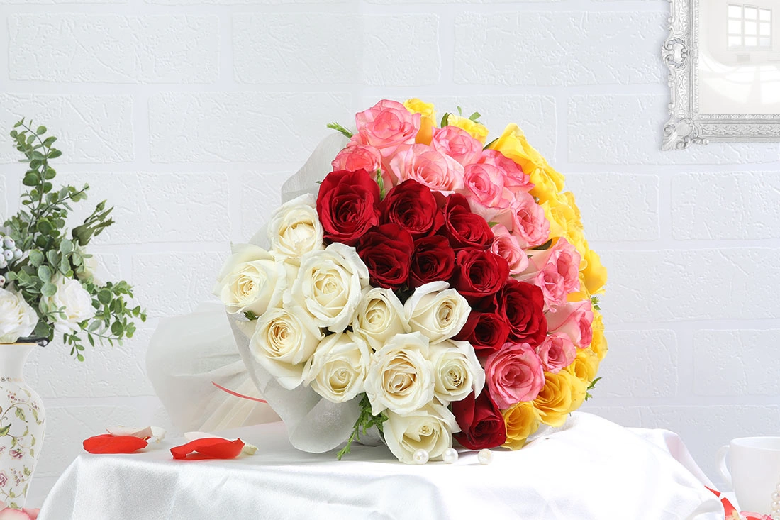 Multi colored Flowers rose bouquet