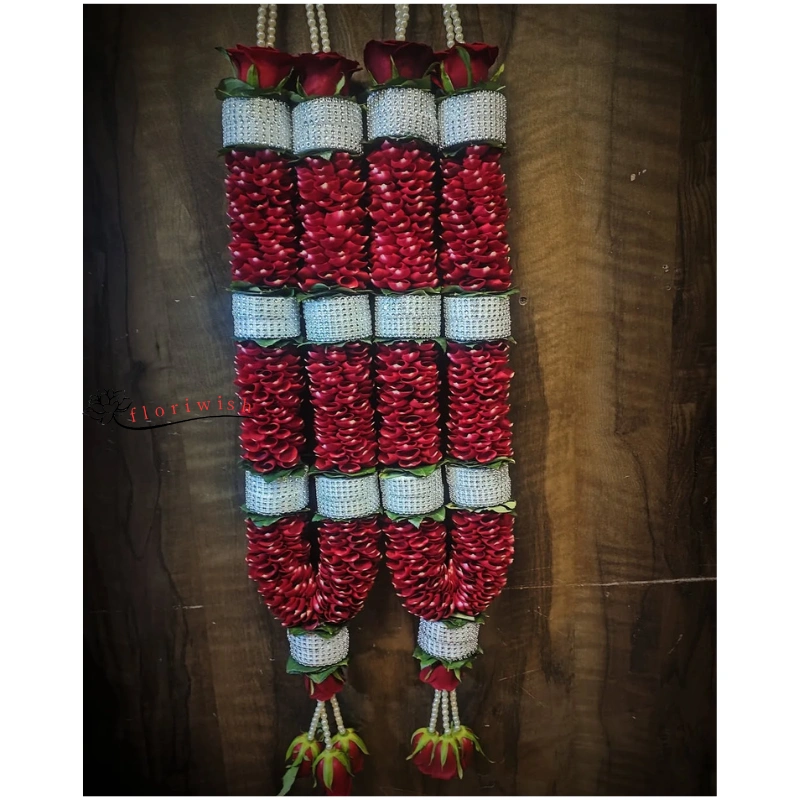 Red Rose Petals Wedding Varmala