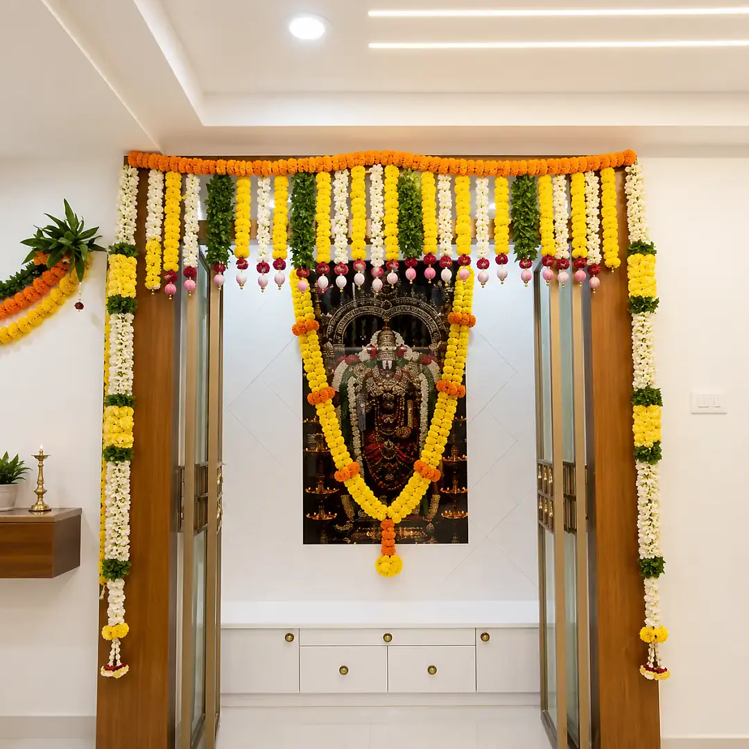 Elegant Housewarming Flower Setup Decor