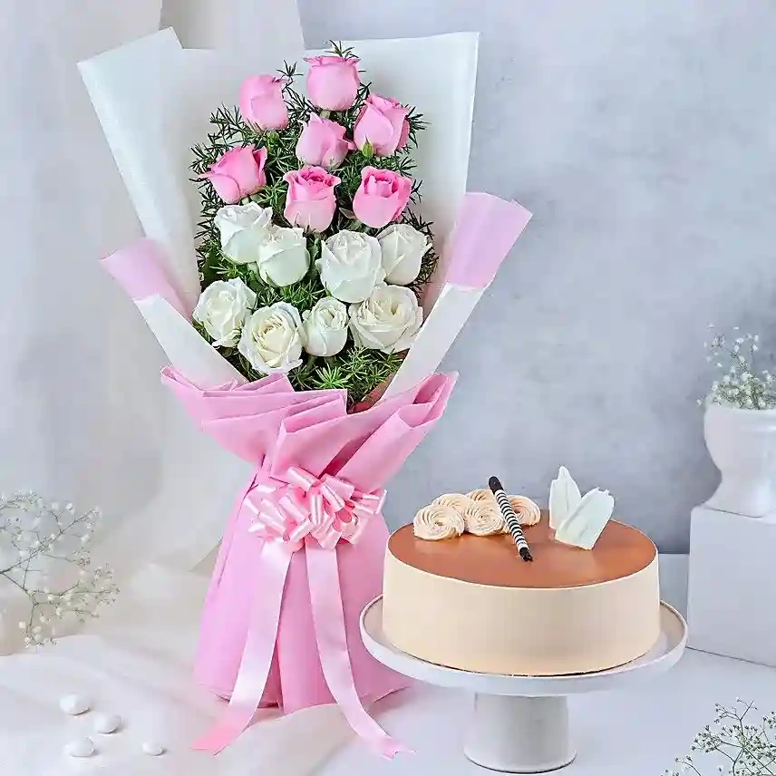 Charming Rose Flowers  Bouquet for Girlfriend 