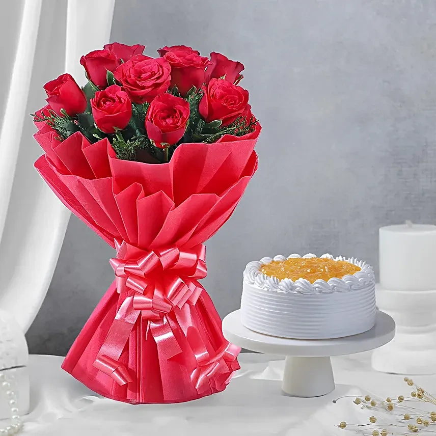 Pineapple Cake with Flowers Roses Eggless Standard