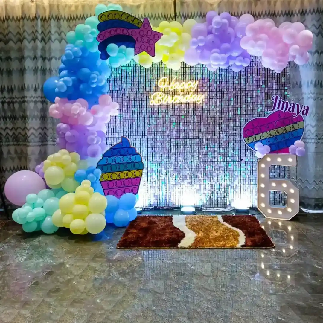 candythemesequindecormain1705565677