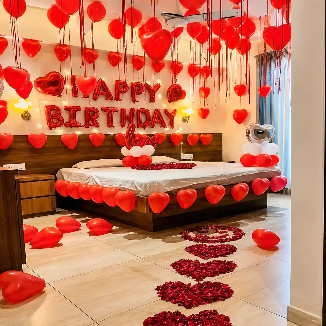 Exotic Love Surprise Decoration Set
