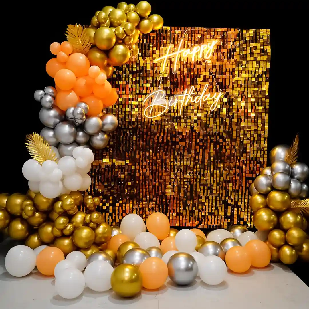 elegantgoldensequindecormain1714628896