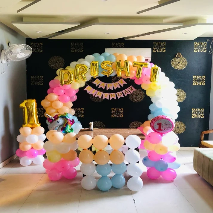 1st Birthday Unicorn Setup 