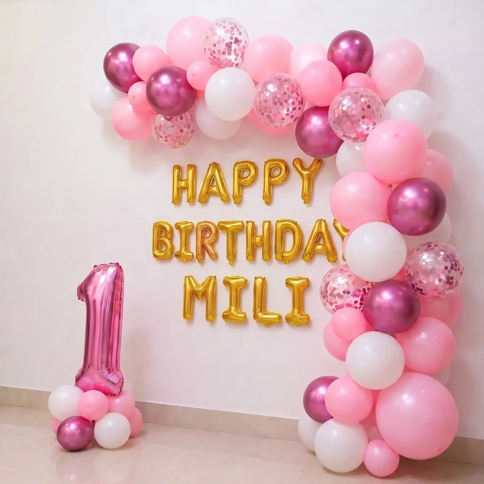 Cute Kitten Birthday Party Decoration Setup
