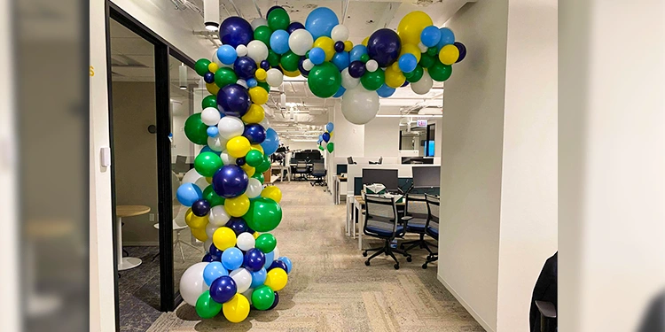 exoticballoonsofficedecor11667808984