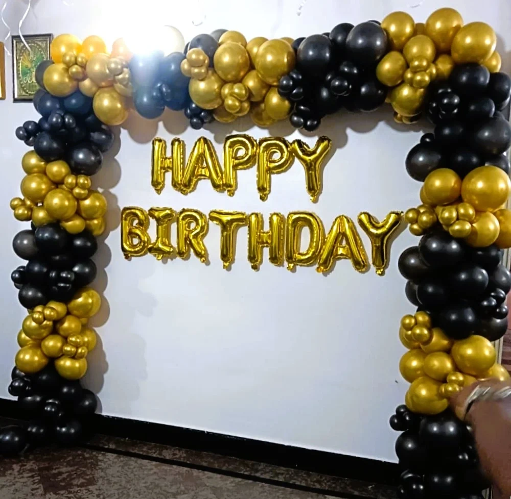 BlackGoldGlamBirthdayDecor