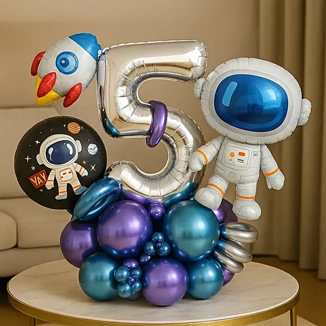 astronautadventurebirthdayballoondisplay1