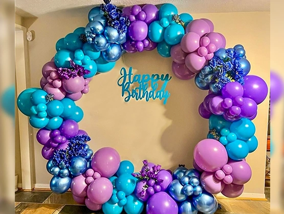 purplebluepinkballoonringdecormain1669704839