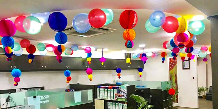 lanternsandballoonsofficedecor11667818200