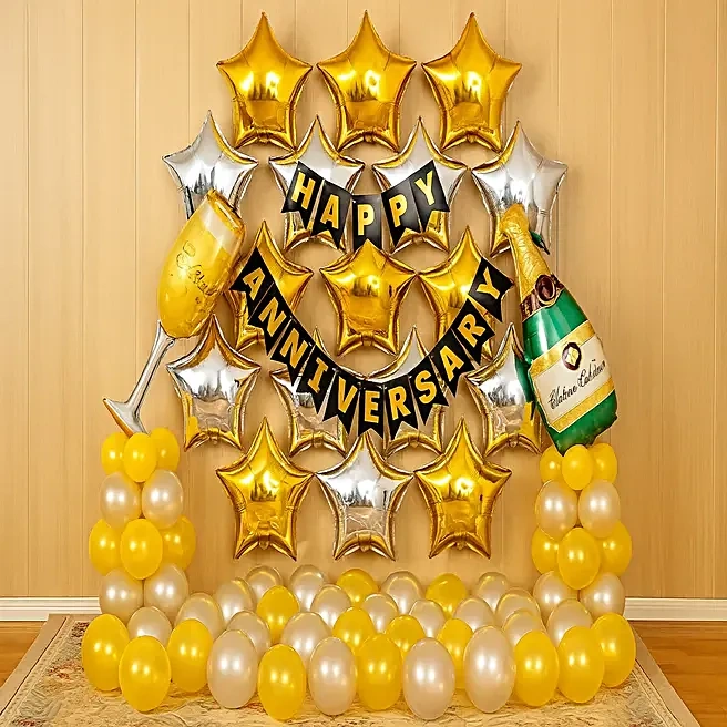 goldsilveranniversarydecor1