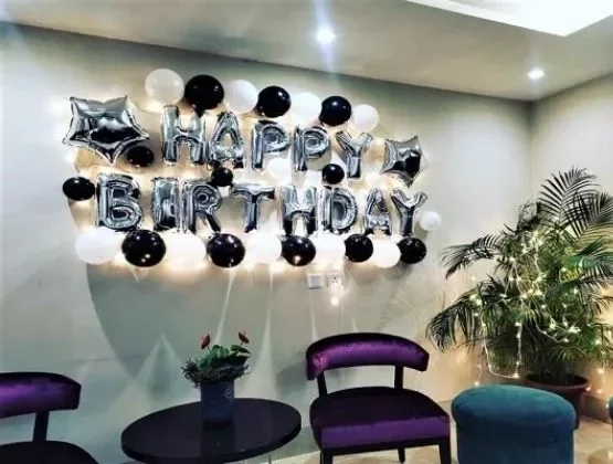 GlitteryBirthdaySurprisemain1618381518